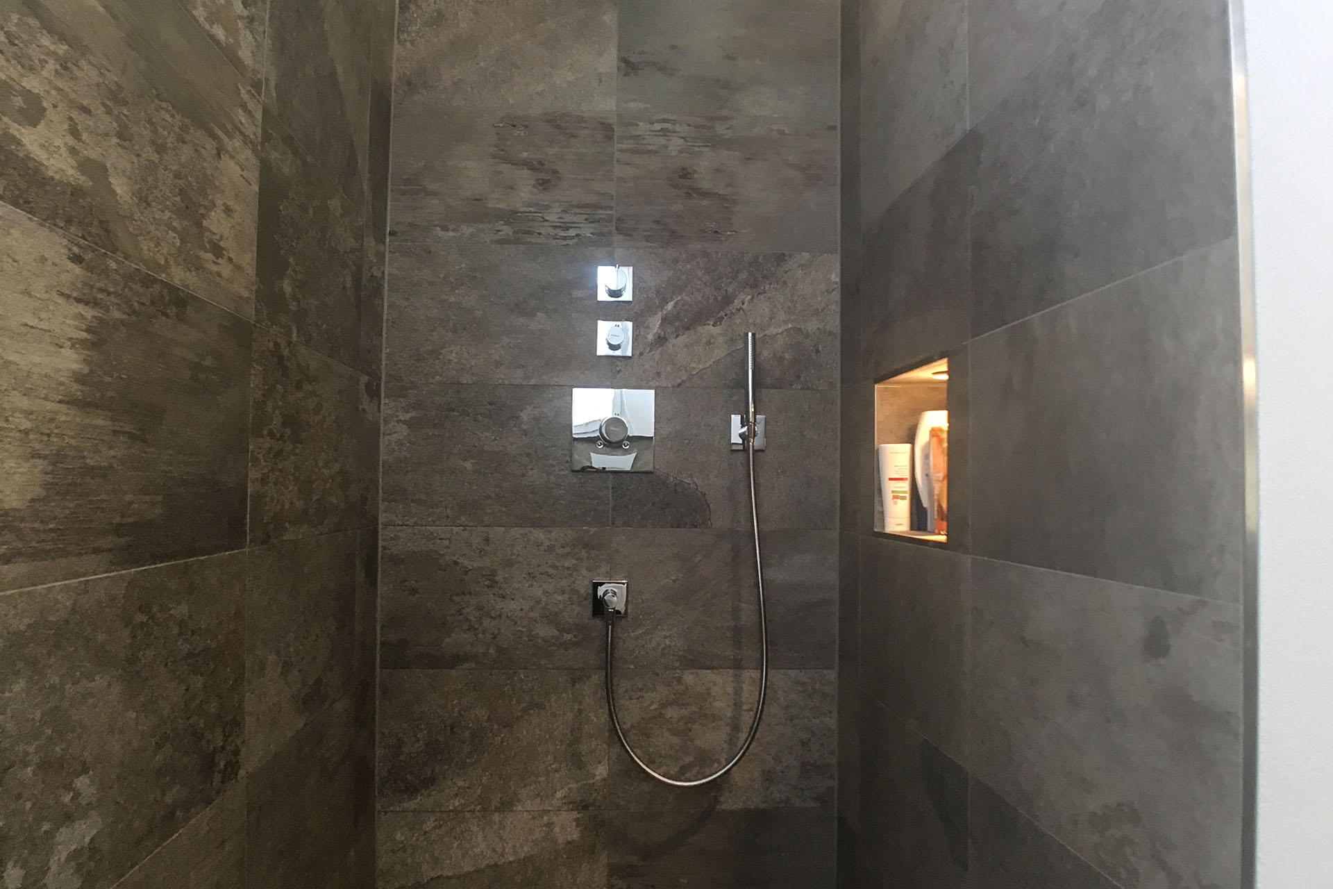 Badezimmer-02 Badezimmer-02