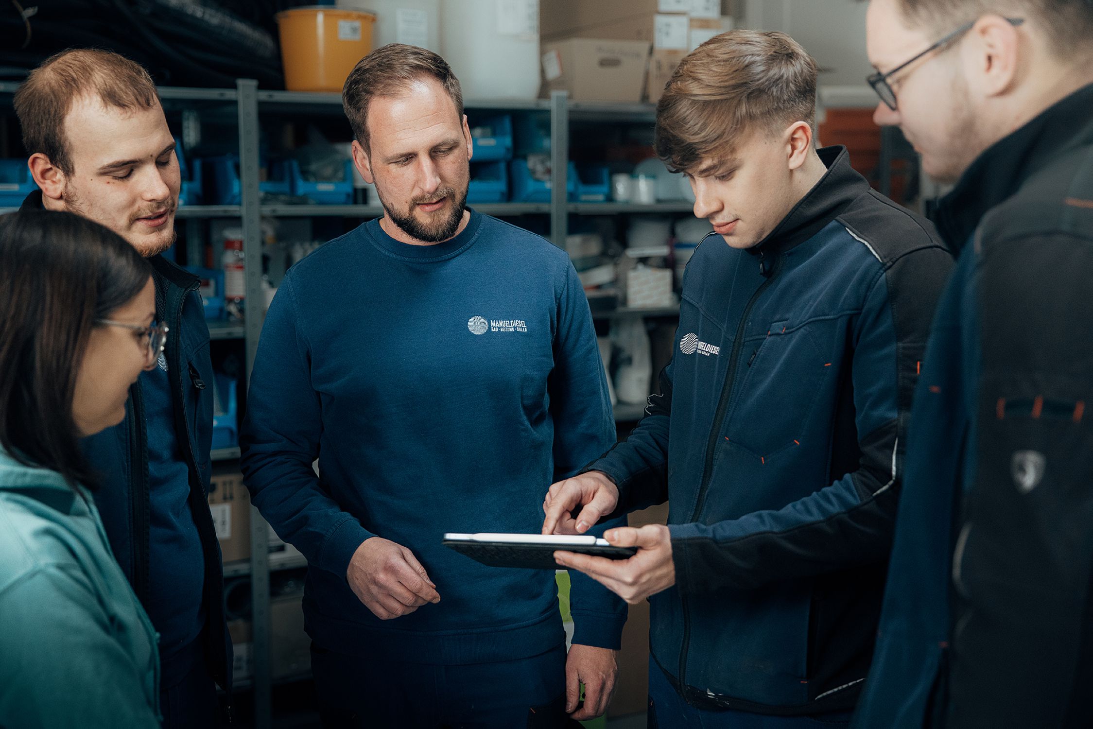 Diesel SHK Team bei der Arbeit Bild 13